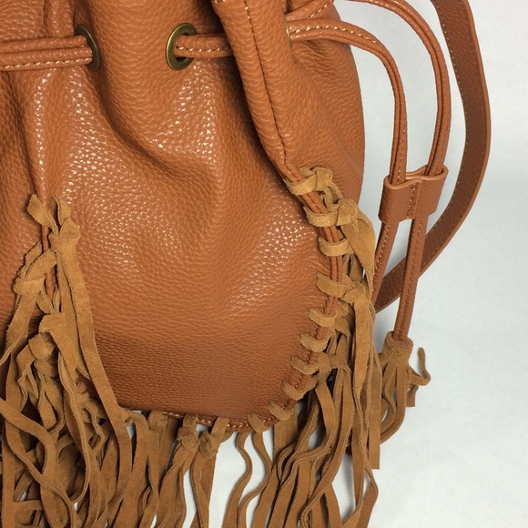 Steve madden festival fringe bucket crossbody bag - Picture 2 of 7
